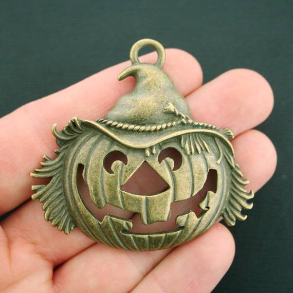 Witch Pumpkin Antique Bronze Tone Charm - BC968